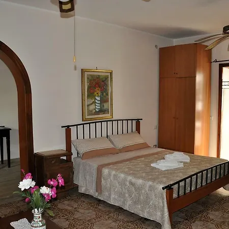 L'antica Stabia B&B 카스텔라마레디스타비아